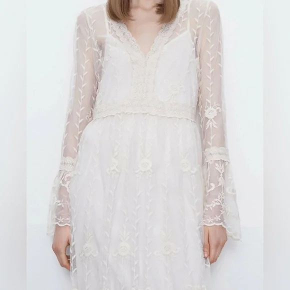 Zara Cream Lace Maxi Dress - Picture 3 of 5